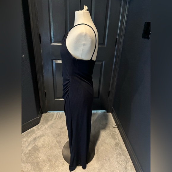 Blue Halter Sheath Dress for Cocktail Events - Picture 3 of 5